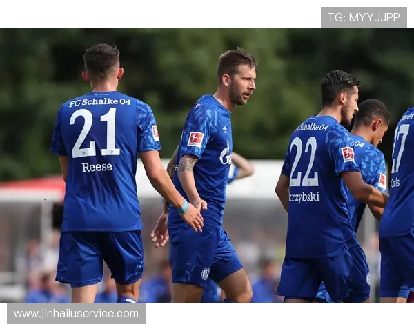 斯坦利在日本足球联赛大杀四方助力球队崛起成为新星之路 斯坦利在日本足球联赛大杀四方助力球队崛起成为新星之路