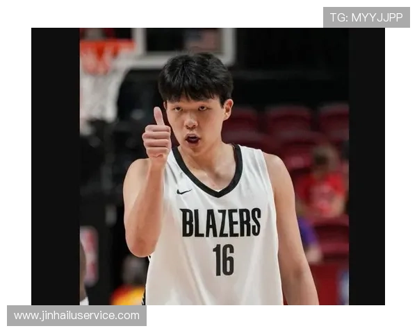 比卢普斯称杨瀚森上一场如火箭般爆发展现惊人潜力令人惊叹 比卢普斯称杨瀚森上一场如火箭般爆发展现惊人潜力令人惊叹