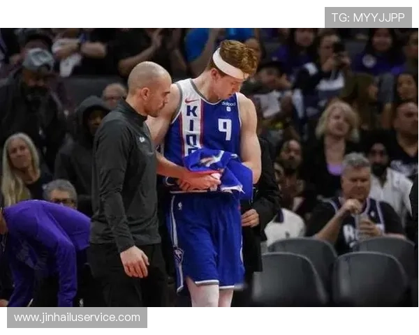 詹姆斯遭遇坐骨神经痛困扰 范德彪：期待他早日康复重返赛场