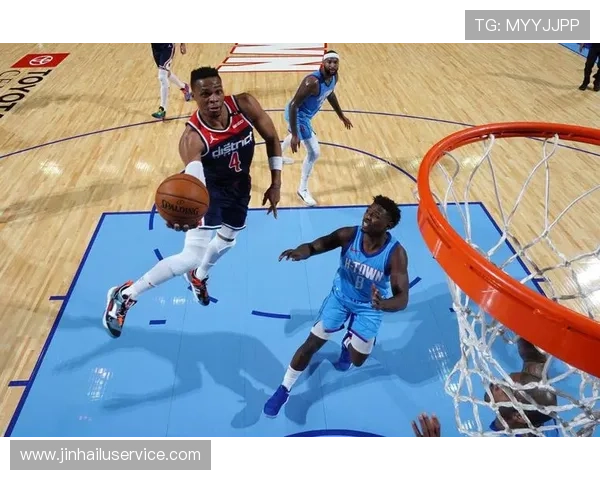 张佳玮谈火箭与活塞上半场持球差距展现球队进攻体系高下之分